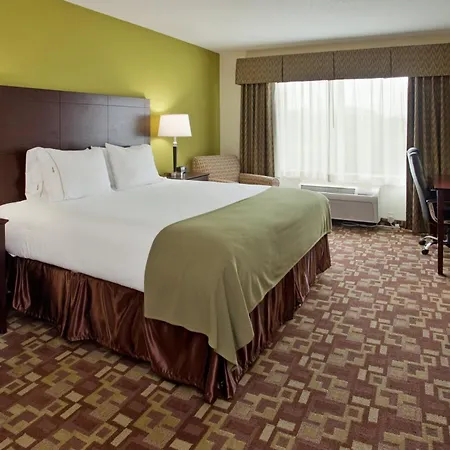 Holiday Inn Express Hotel & Suites Kansas City Sports Complex By Ihg-3
